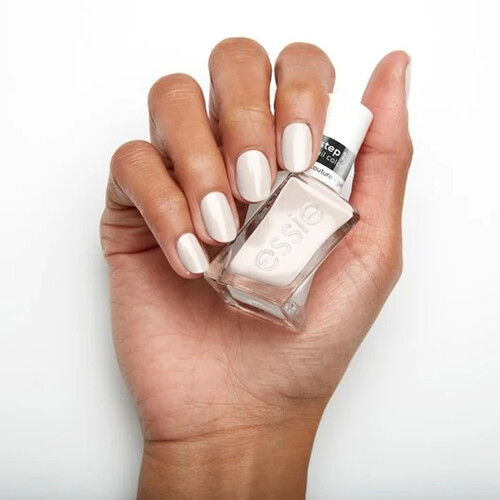 Essie Gel Couture 4