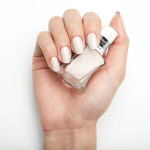 Essie Gel Couture 3